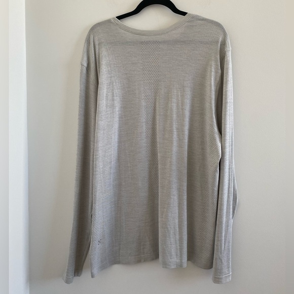 Lululemon Grey Metal Vent Tech Long Sleeve 2.0 Size XXL - Picture 6 of 7